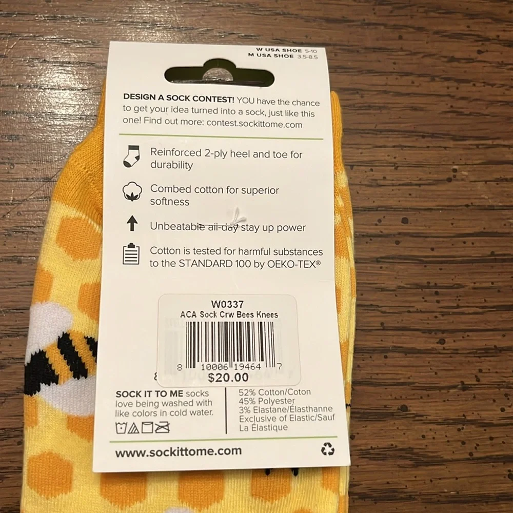 Sock‎ it to Me Bee’s Knees crew socks, NWT